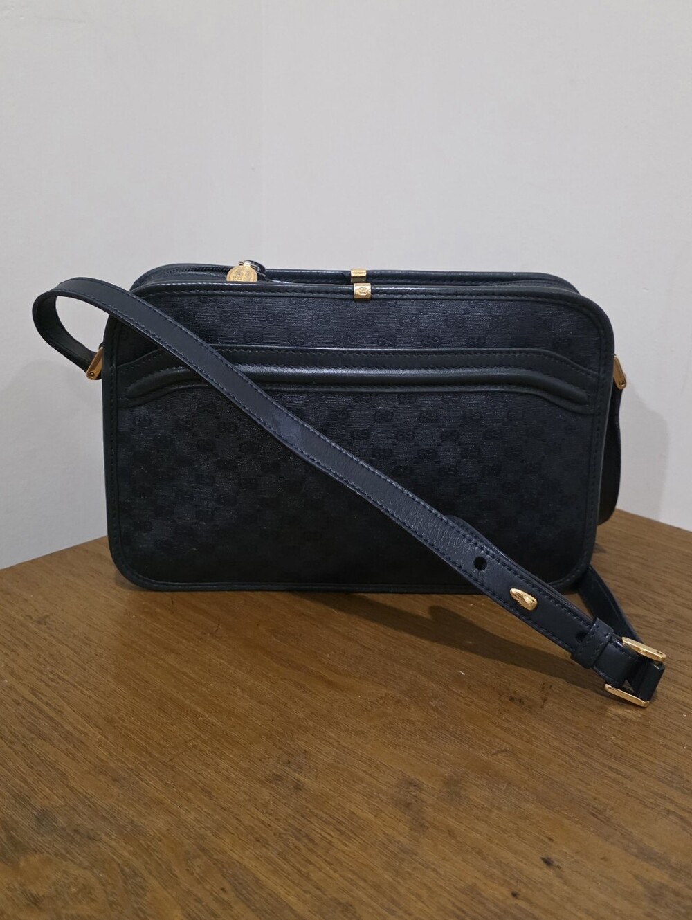 Vintage Gucci GG Coated Canvas Navy Blue Crossbody Bag